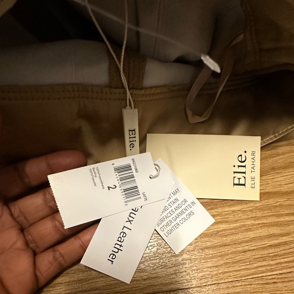 ELIE ELIE TAHARI Faux Leather Pencil Straight Tan Skirt - Picture 11 of 16